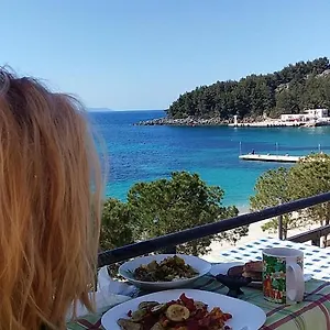  Hostal Relax Albania